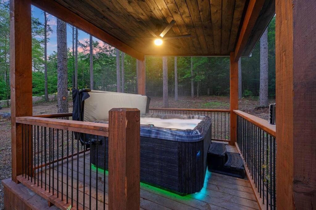 ברוקן בו Ember Skye Cabin - 2 Bdr & Bunk Nook/2.5 Bath מראה חיצוני תמונה