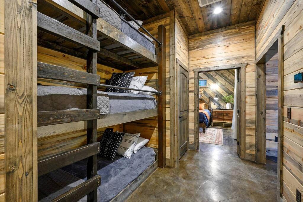 ברוקן בו Ember Skye Cabin - 2 Bdr & Bunk Nook/2.5 Bath מראה חיצוני תמונה