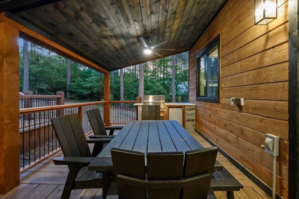 ברוקן בו Ember Skye Cabin - 2 Bdr & Bunk Nook/2.5 Bath מראה חיצוני תמונה